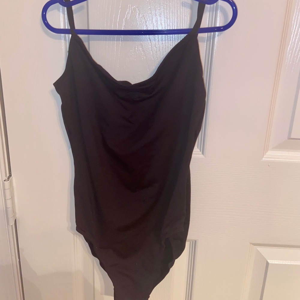 So danca black camisole leotard